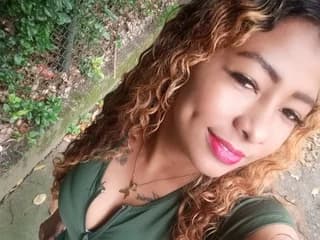 WebCAM of Celeste_Marivaux